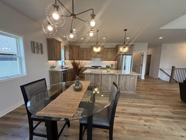4074 Whistle Rock Circle, Deforest, WI 53532