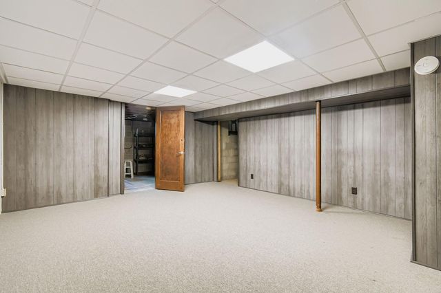 7064 Windgate Road, Woodbury, MN 55125