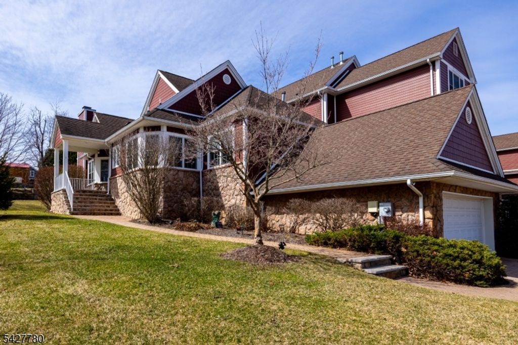 1 Turnberry Ln, Hardyston Twp., NJ 07419