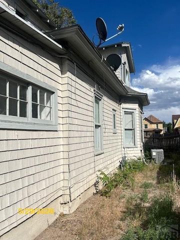 325 Michigan Ave, Pueblo, CO 81004