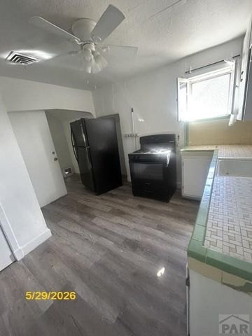 325 Michigan Ave, Pueblo, CO 81004