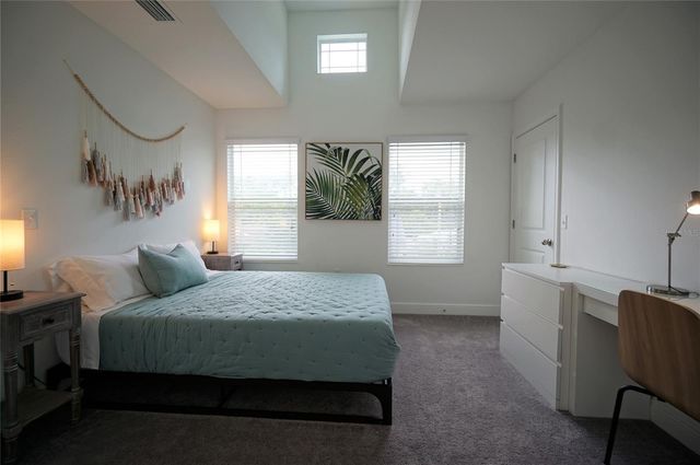 651 14TH AVENUE S, St Petersburg, FL 33701