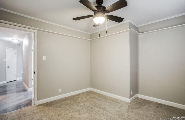 6103 John Chapman, San Antonio, TX 78240