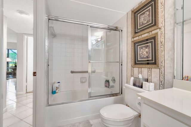 7280 Amberly Lane 110, Delray Beach, FL 33446