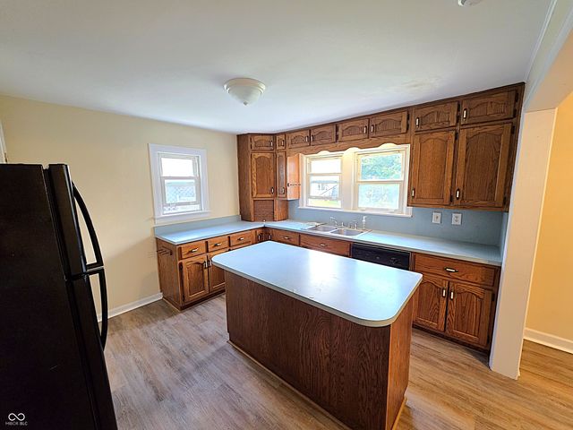 1229 W 7th Street, Anderson, IN 46016
