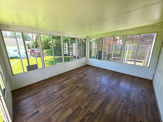 1229 W 7th Street, Anderson, IN 46016
