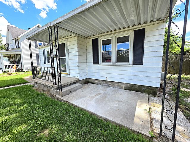 1229 W 7th Street, Anderson, IN 46016