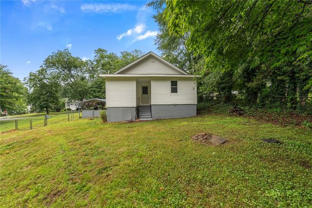 305 Glazner Street, Easley, SC 29640