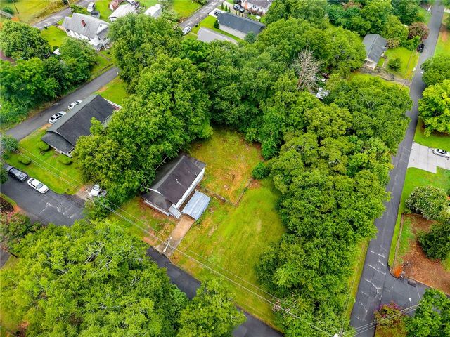 305 Glazner Street, Easley, SC 29640