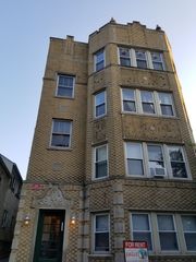 1925 W Belle Plaine Avenue 2F, Chicago, IL 60613