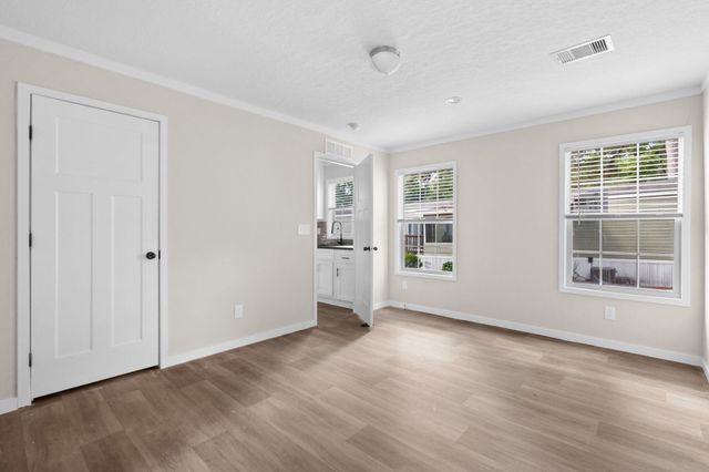 4 Islander Ct., Murrells Inlet, SC 29576
