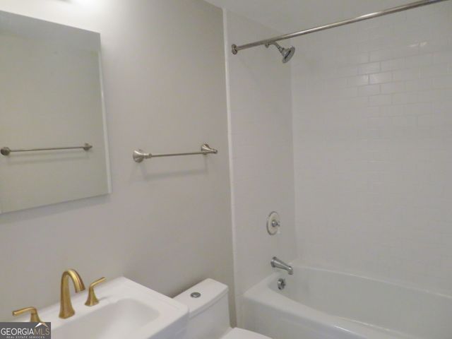 130 26th Street NW 703, Atlanta, GA 30309