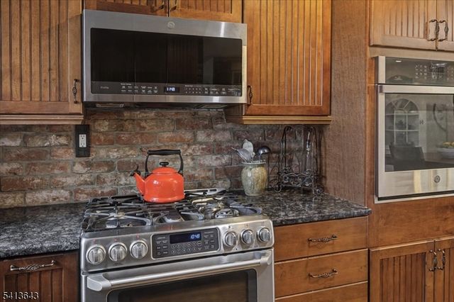 322 Aurora St, Lopatcong Twp., NJ 08865