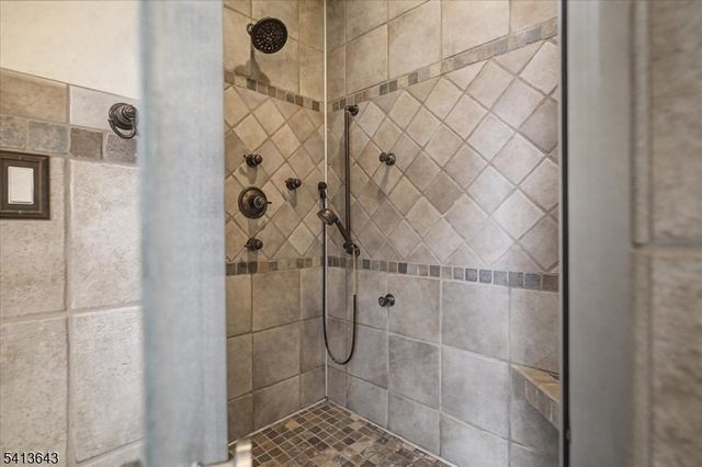 322 Aurora St, Lopatcong Twp., NJ 08865