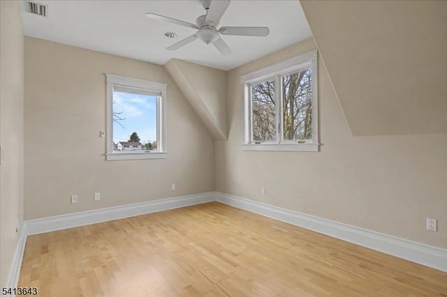 322 Aurora St, Lopatcong Twp., NJ 08865