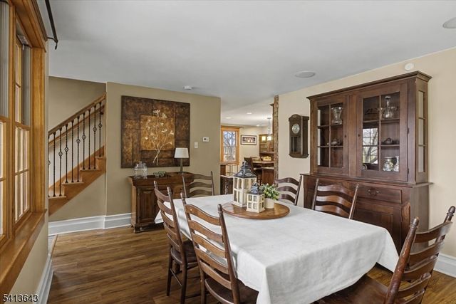 322 Aurora St, Lopatcong Twp., NJ 08865