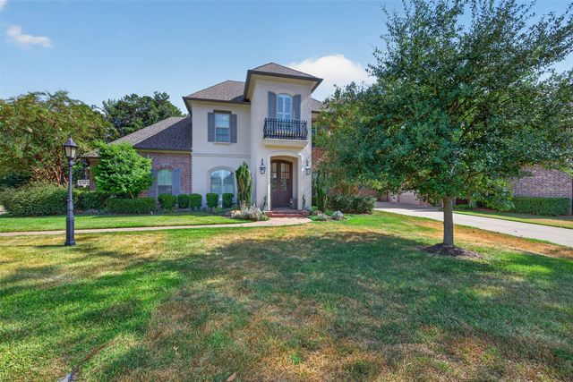 443 Oakwood Trace Court, Shreveport, LA 71106