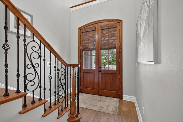 443 Oakwood Trace Court, Shreveport, LA 71106