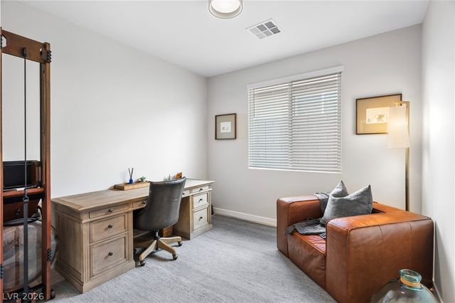 9386 Sequoia Ridge Avenue, Las Vegas, NV 89143