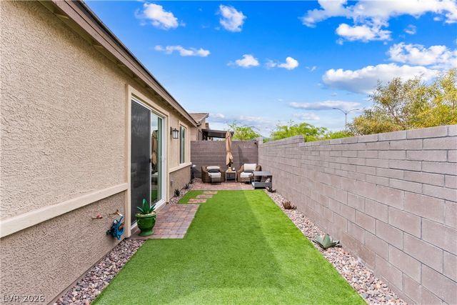 9386 Sequoia Ridge Avenue, Las Vegas, NV 89143