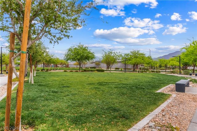 9386 Sequoia Ridge Avenue, Las Vegas, NV 89143