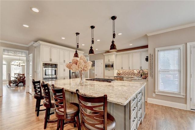 12140 Helleri Hollow, Johns Creek, GA 30005