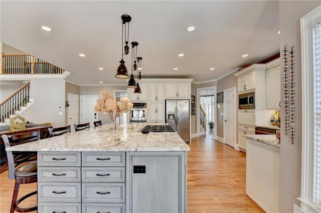 12140 Helleri Hollow, Johns Creek, GA 30005