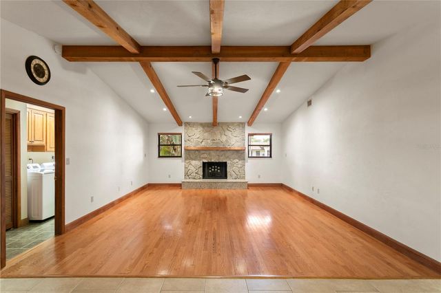 3101 WALNUT STREET NE, St Petersburg, FL 33704