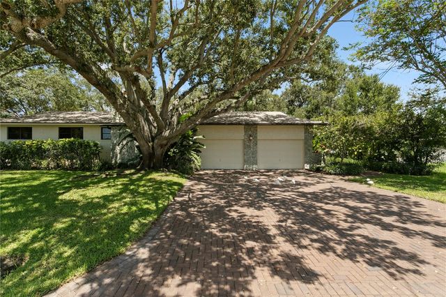 3101 WALNUT STREET NE, St Petersburg, FL 33704