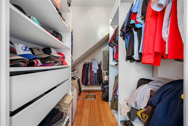 2510 CROSS MORE STREET, Valrico, FL 33594