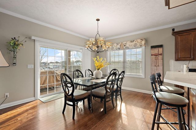 1426 Rainy Brook Way, Crown Point, IN 46307