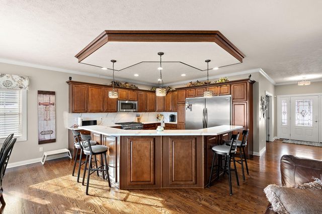 1426 Rainy Brook Way, Crown Point, IN 46307