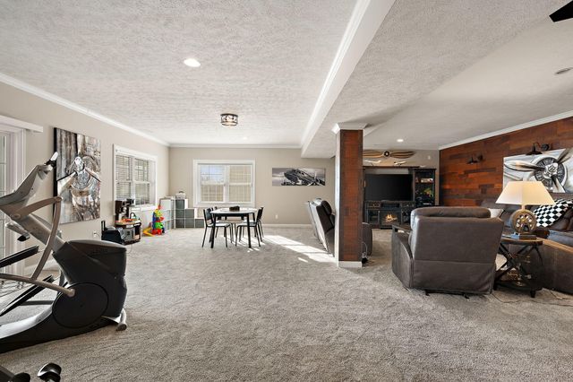 1426 Rainy Brook Way, Crown Point, IN 46307