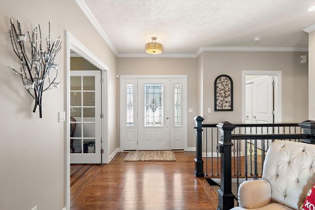 1426 Rainy Brook Way, Crown Point, IN 46307