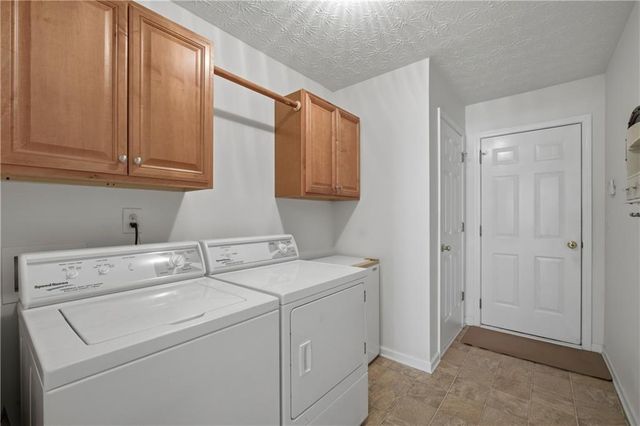 4057 Roslindale Lane, Buford, GA 30519
