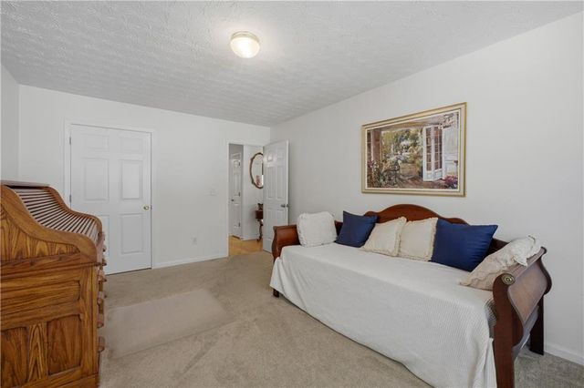 4057 Roslindale Lane, Buford, GA 30519