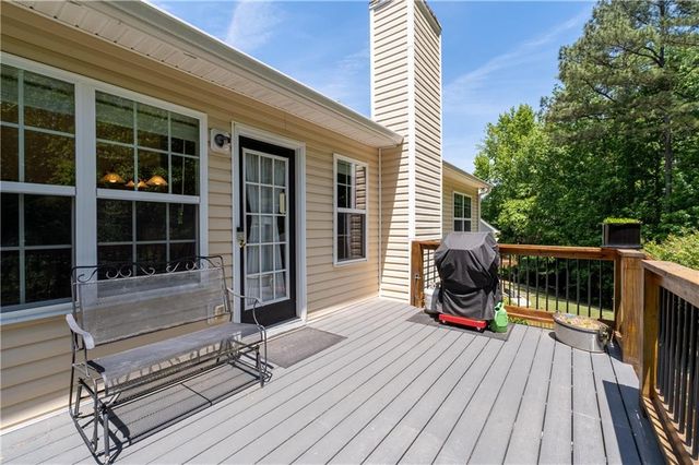 4057 Roslindale Lane, Buford, GA 30519