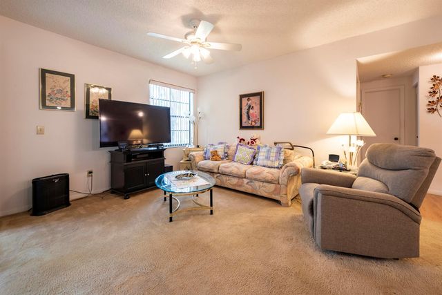 11964 NW 11th Street 11964, Pembroke Pines, FL 33026