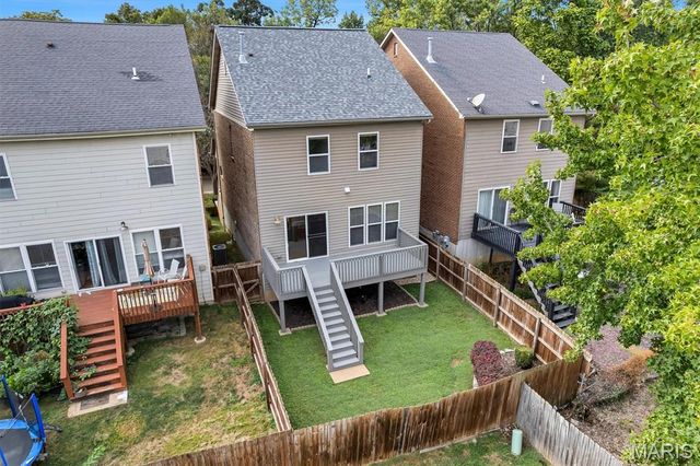 2122 Franz Park Lane, St Louis, MO 63139