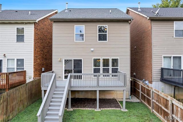 2122 Franz Park Lane, St Louis, MO 63139