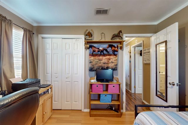 246 Caddo Road, Joshua, TX 76058