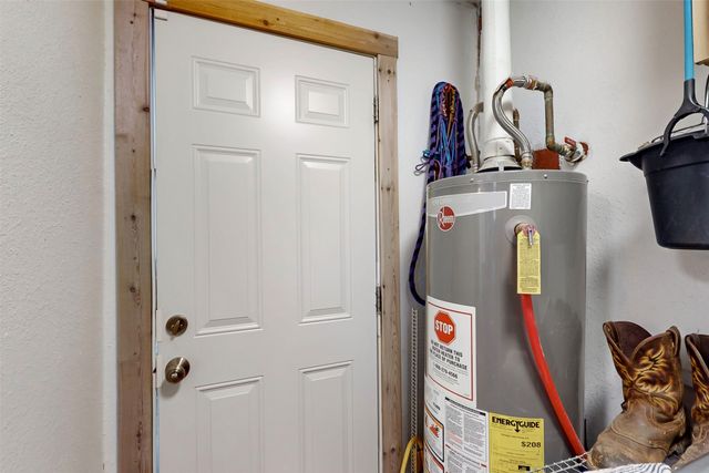 246 Caddo Road, Joshua, TX 76058