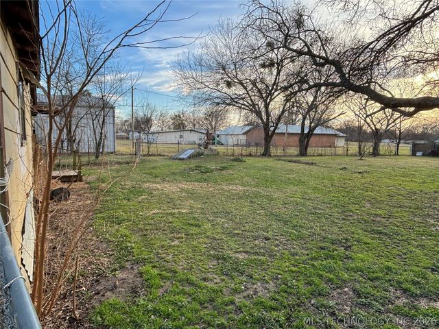 507 Church Street, Kemp, OK 74741