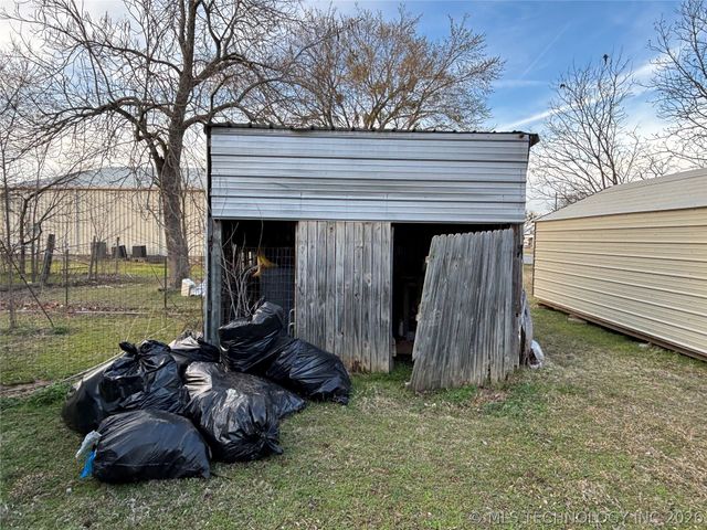 507 Church Street, Kemp, OK 74741