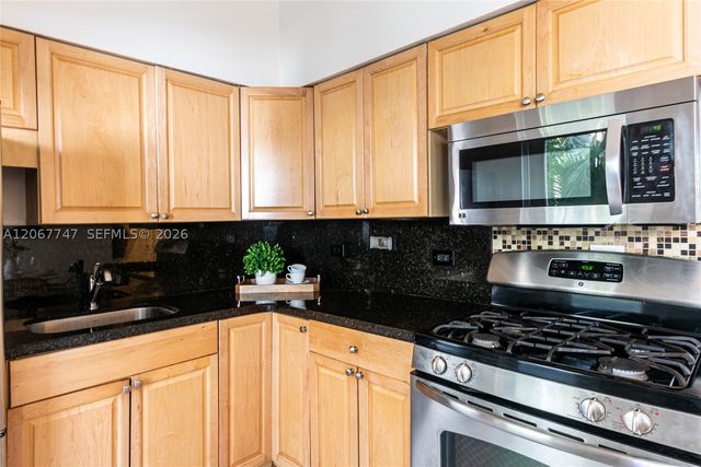 1431 Lincoln Ter 1, Miami Beach, FL 33139