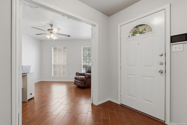 5619 Spring Fire, San Antonio, TX 78247