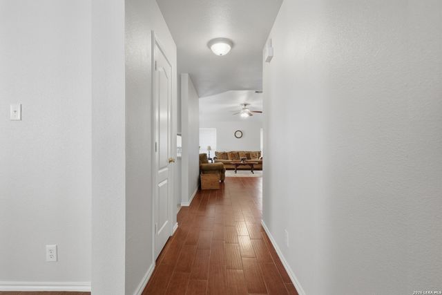 5619 Spring Fire, San Antonio, TX 78247