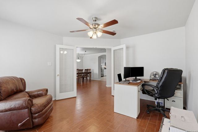 5619 Spring Fire, San Antonio, TX 78247