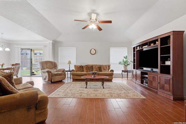 5619 Spring Fire, San Antonio, TX 78247
