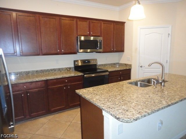 16023 Mistflower DR, Alva, FL 33920